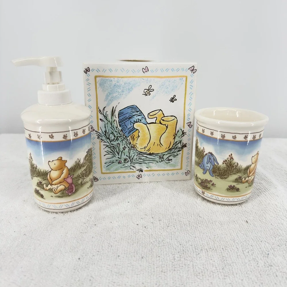 NOS Disney Winnie the Pooh Ceramic Bathroom Soap Dispenser Tissue Box Tumbler